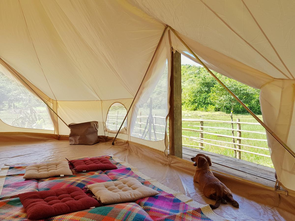 Cabanas de Nacpan tent indoor