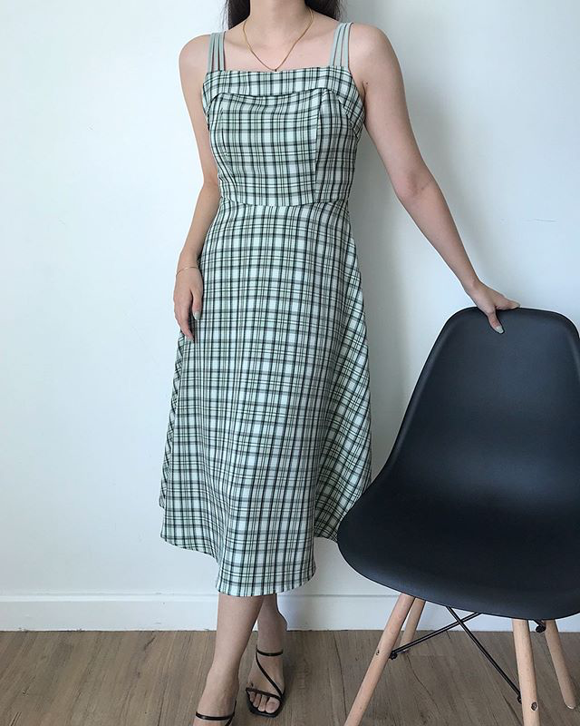 Vintage plaid dresses from Mala Catalog