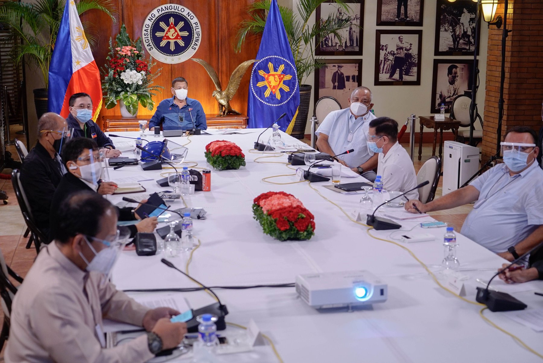 MECQ returns Metro Manila - Duterte on a meeting with IATF August 2 