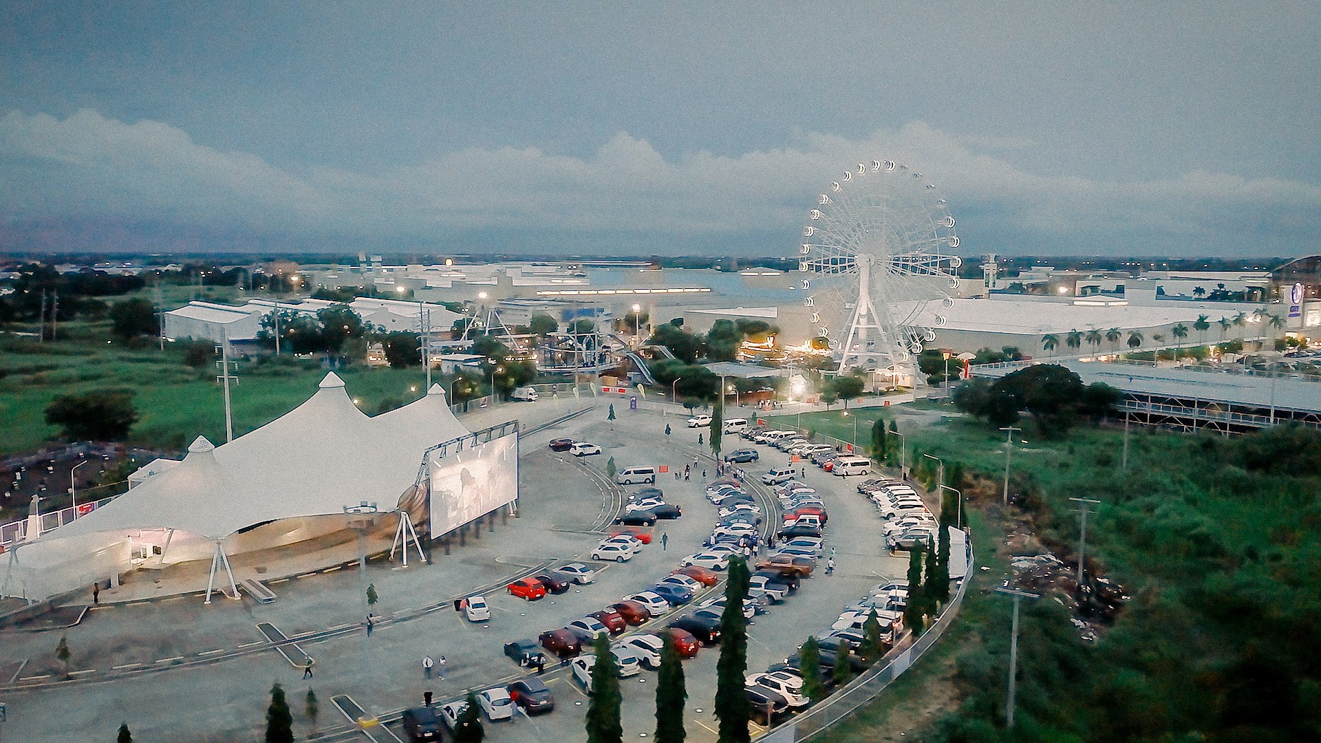 Mall of Asia drive in