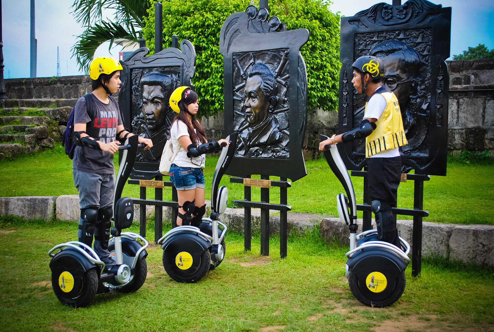 Intramuros things to do - White Knights Electric Chariots