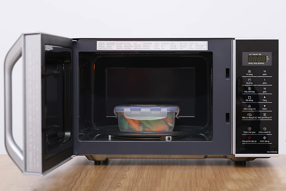 Microwave oven - Panasonic NN-GT35HM 
