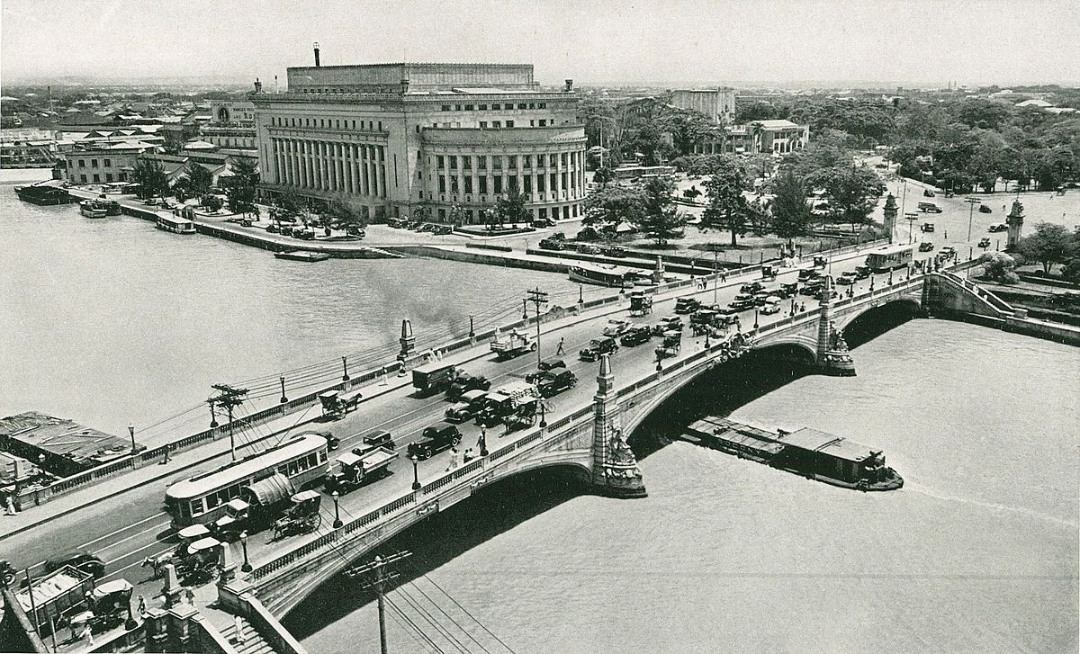 Manila Metropolitan Theater - Jones Bridge in the 1930s