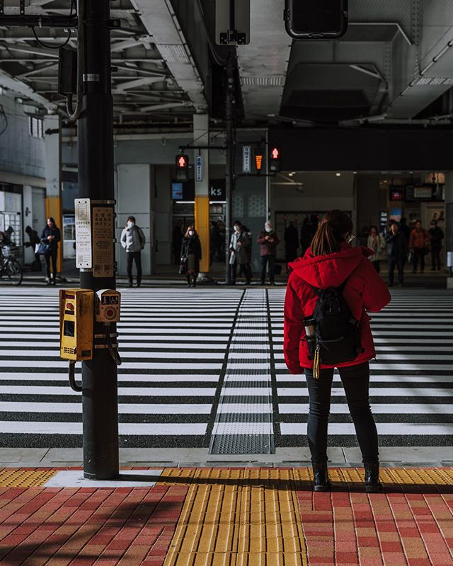 singapore travel tips - pedestrian lane