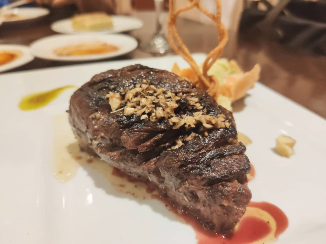 Valentine’s Delivery Deals For Couples Spending The Day At Home