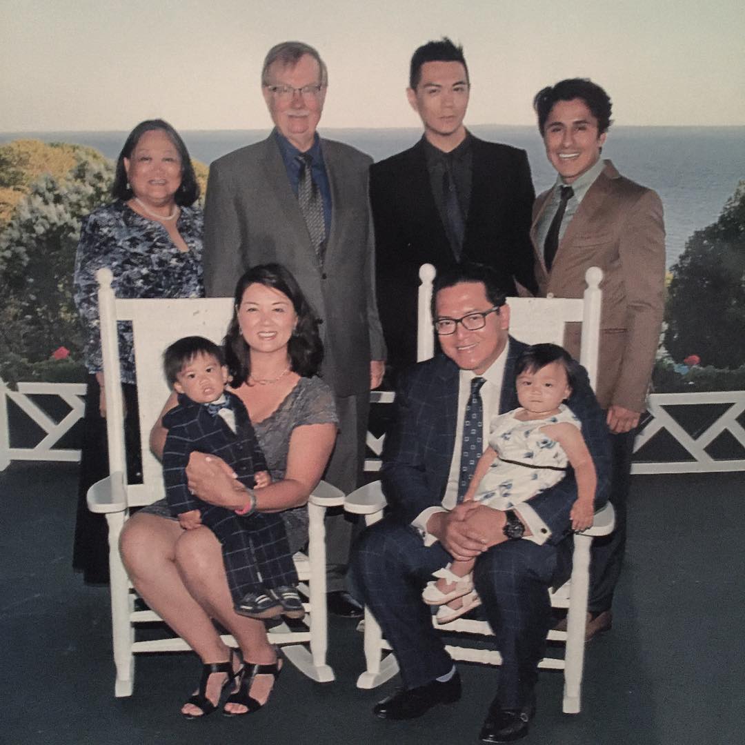 Manila Luzon - family