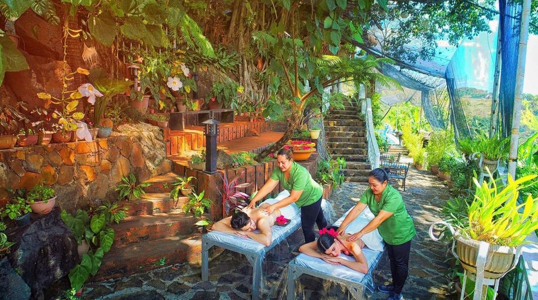 luljetta's hanging gardens spa - massages