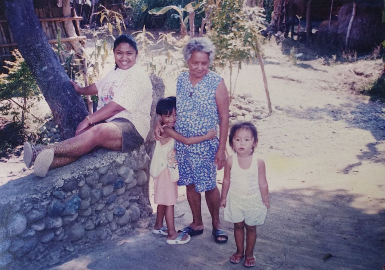 Chinese Singaporean Filipino - childhood photo 2