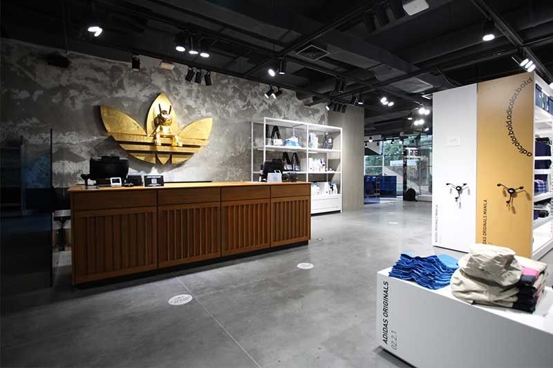Adidas Brand Center 