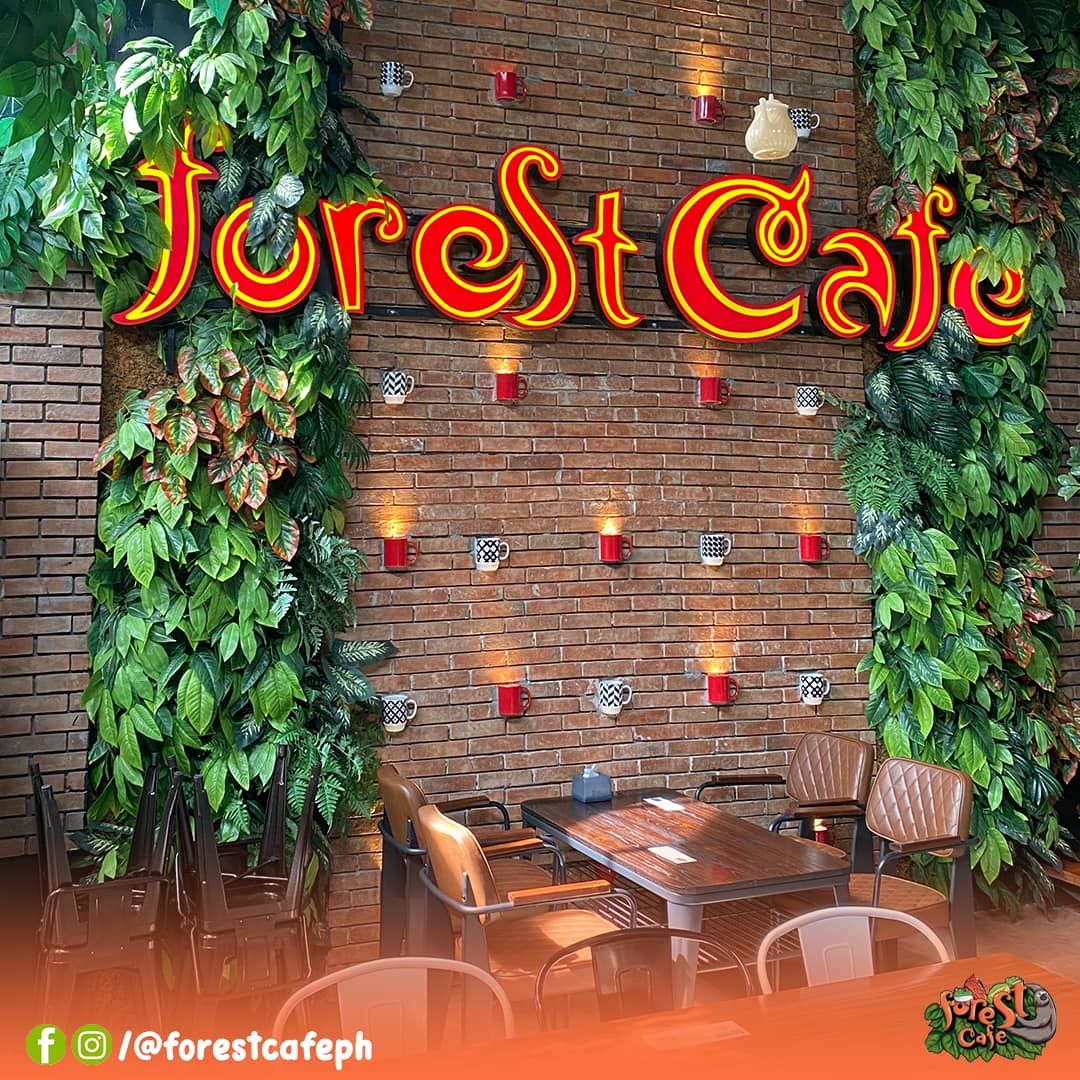 Forest Cafe - feature wall