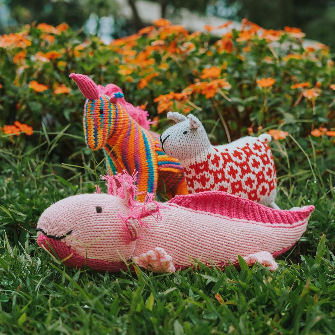 Mandeko Kito - crocheted stuffed animals