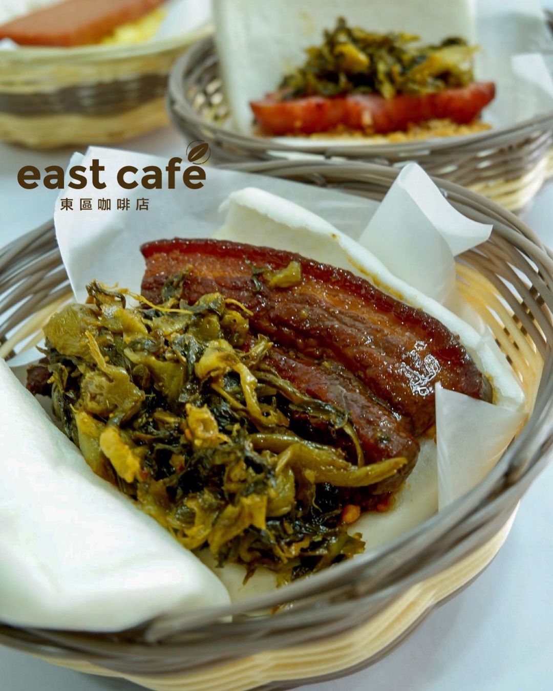 East Cafe - honma cua pao