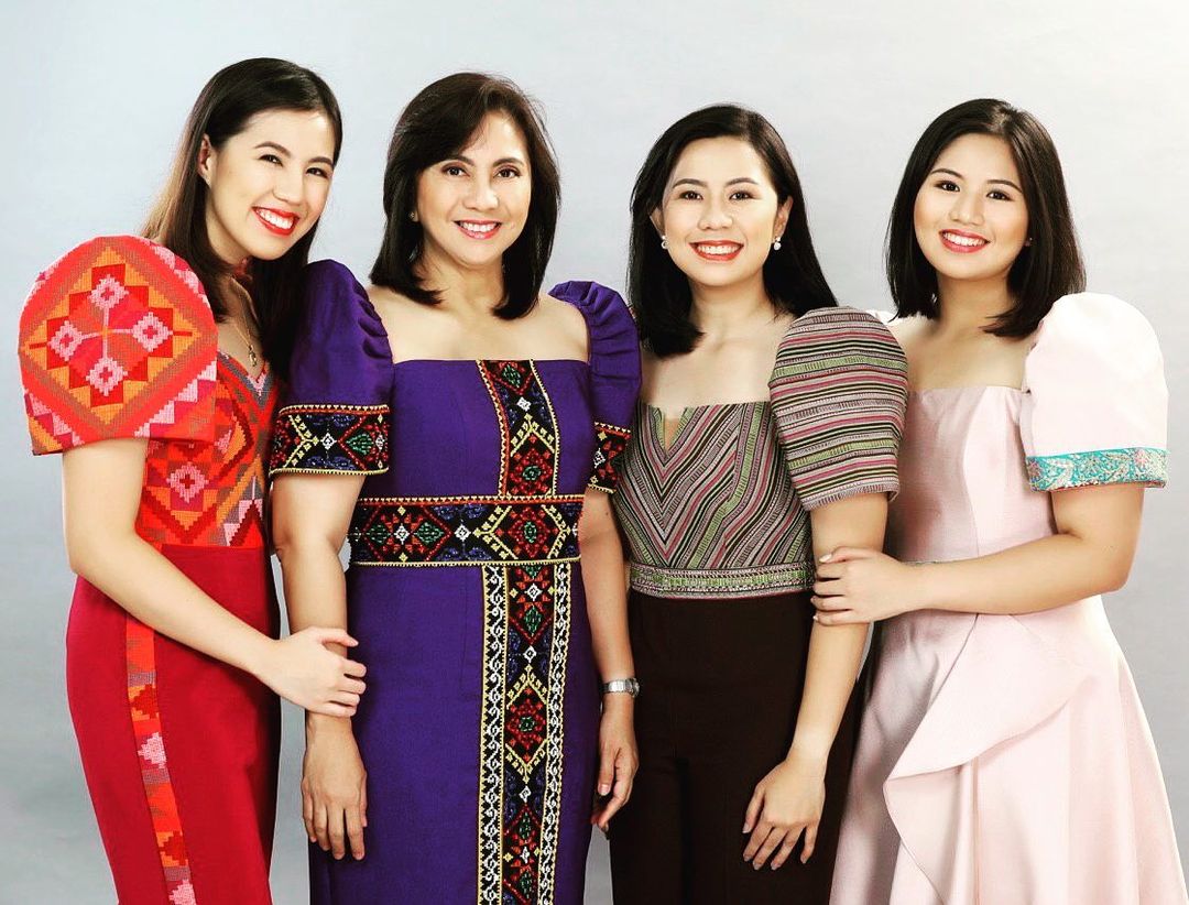 Leni Robredo - daughters