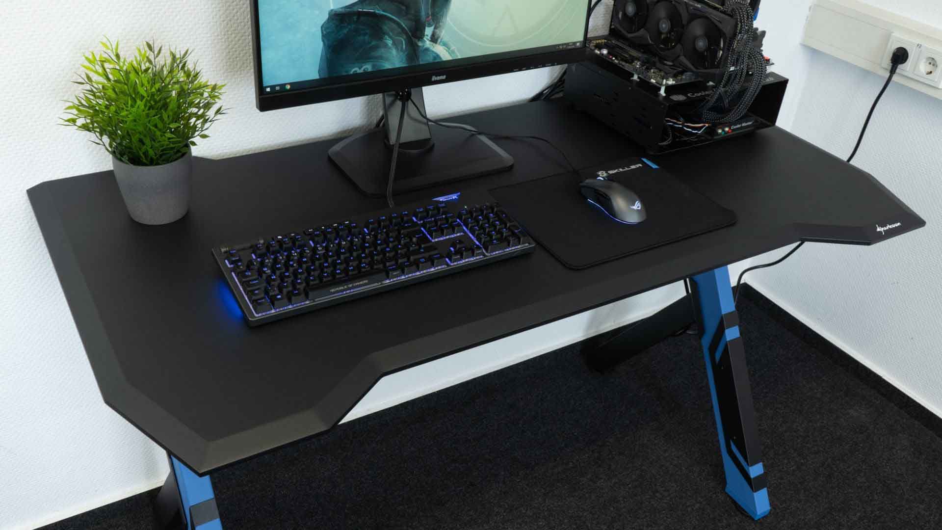 gaming desk