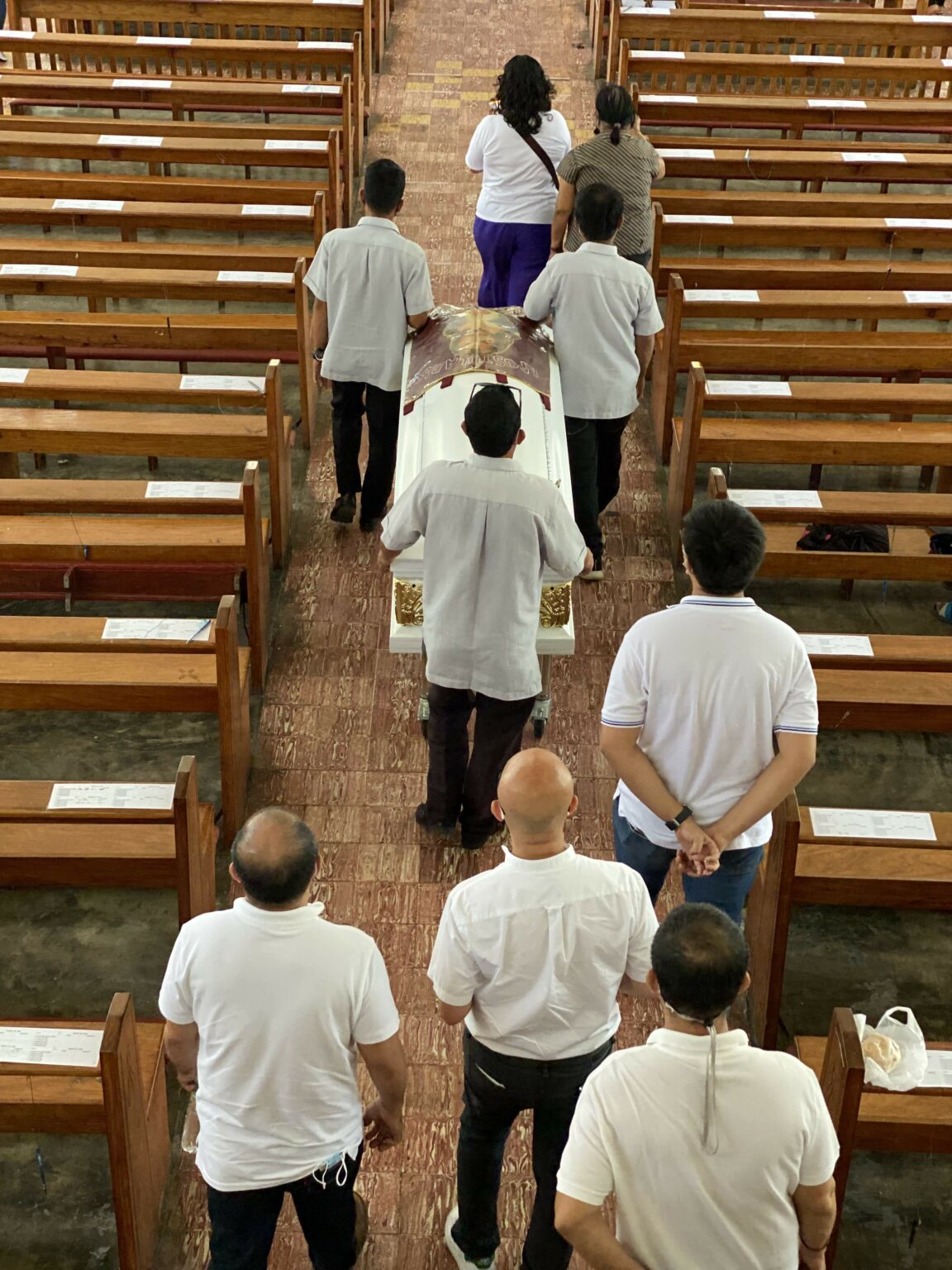 14 Filipino Funeral Superstitions & Beliefs To Show Respect