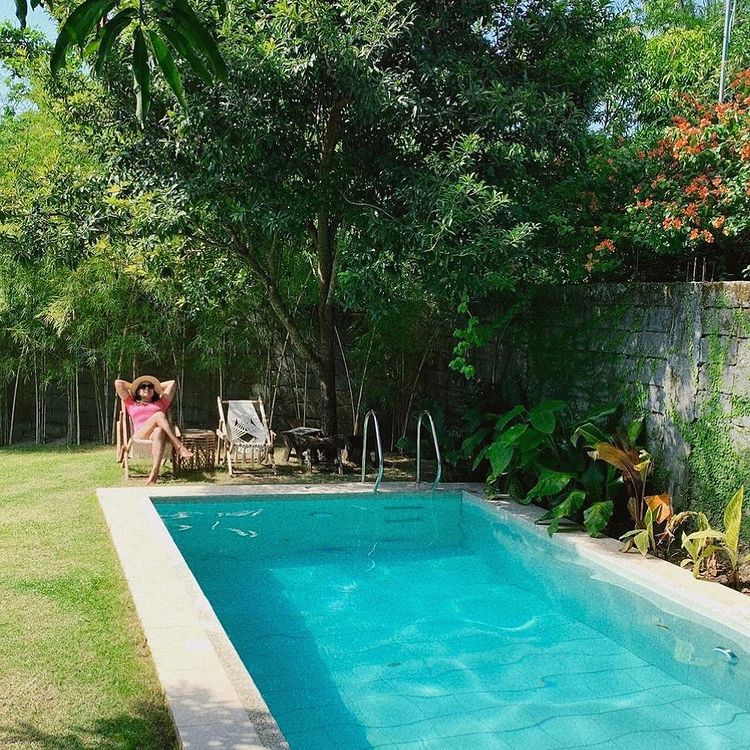 lounge by the pool