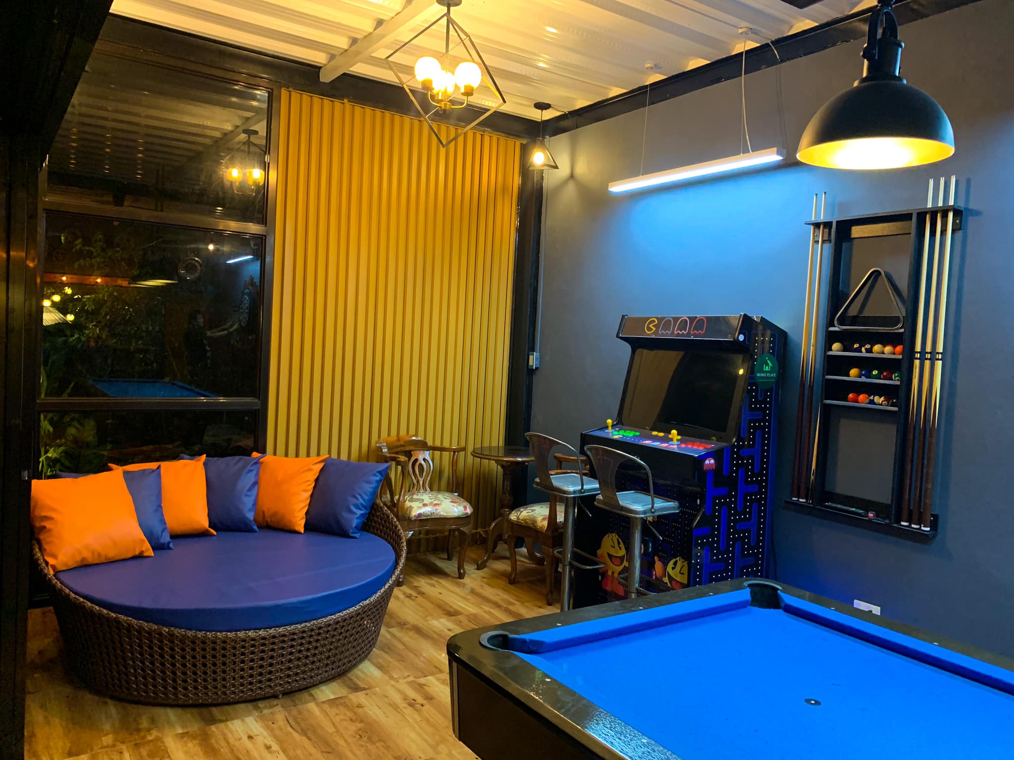 Moriz Place - game room interior