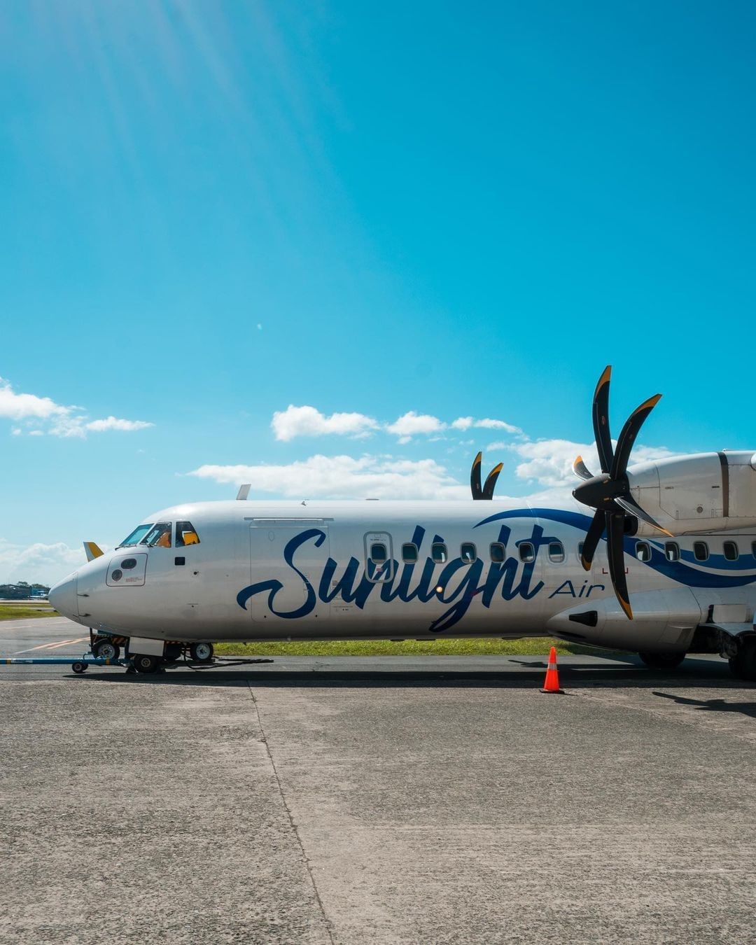 sunlight air charter plane