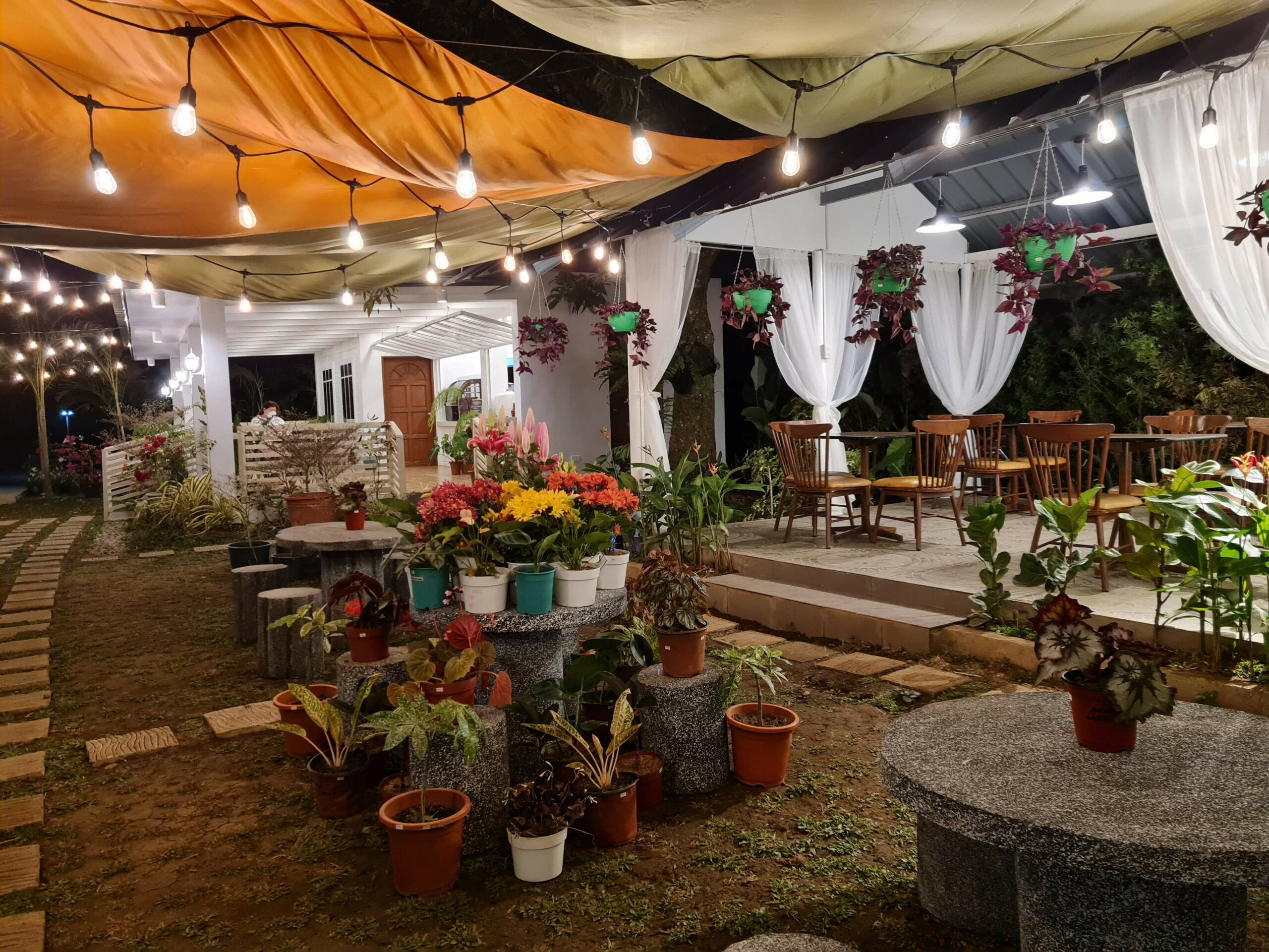Hidden Charm Cafe in Silang, Cavite - garden-like setup