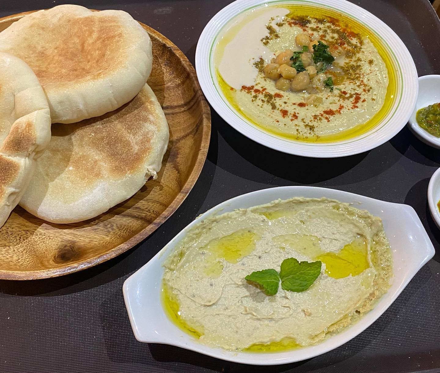 Hummus Elijah- Hummus and babaganush