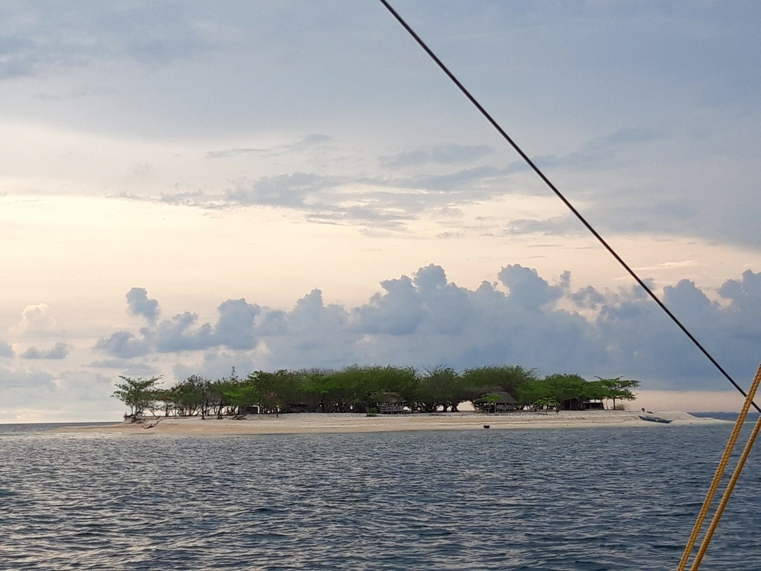 Mindoro Attractions - White Island aka Manadi Island