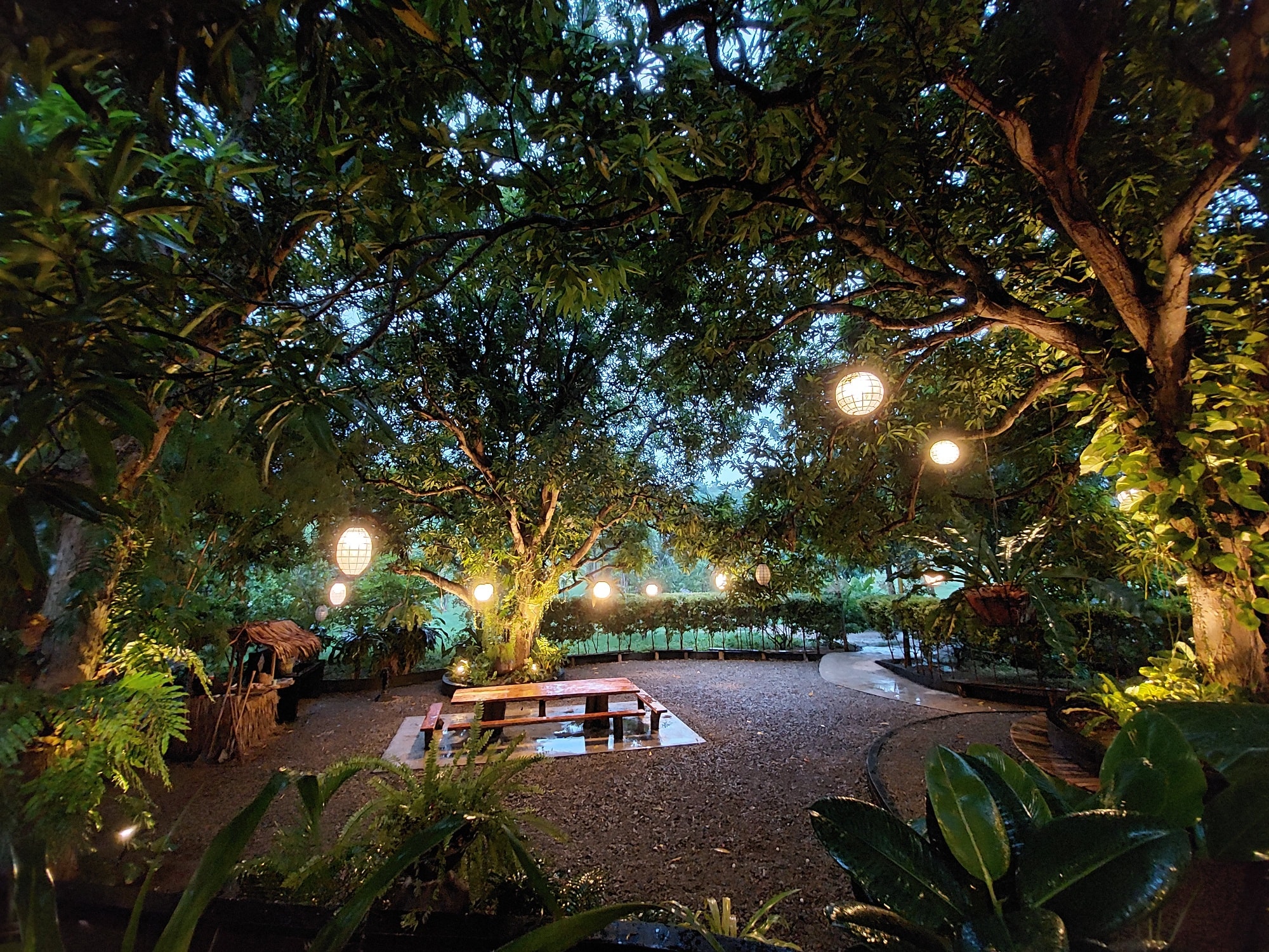 Ybonita Farm and Villas in Batangas - al fresco lanai