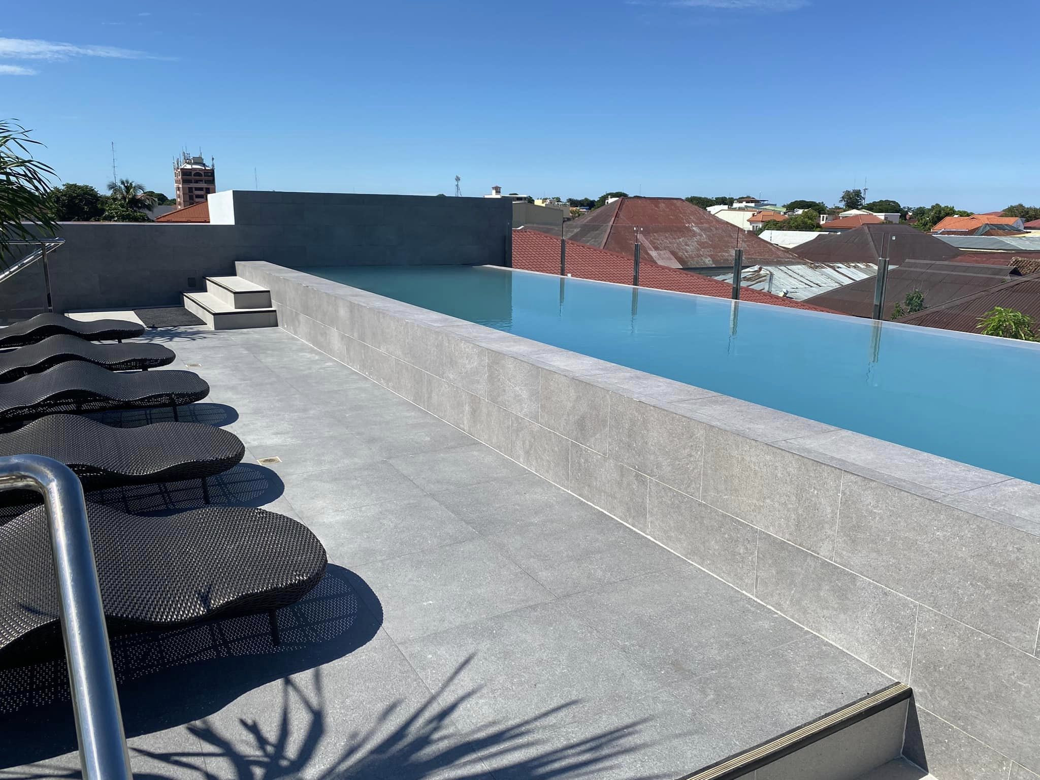 La Casa Blanca De Vigan - rooftop pool