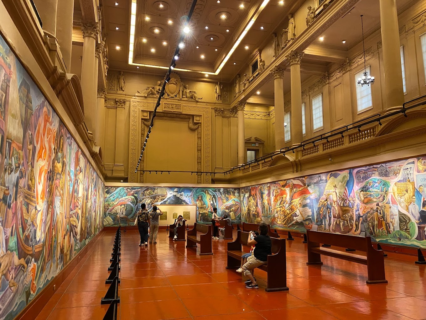 National Museum of Fine Arts Old Senate Session Hall