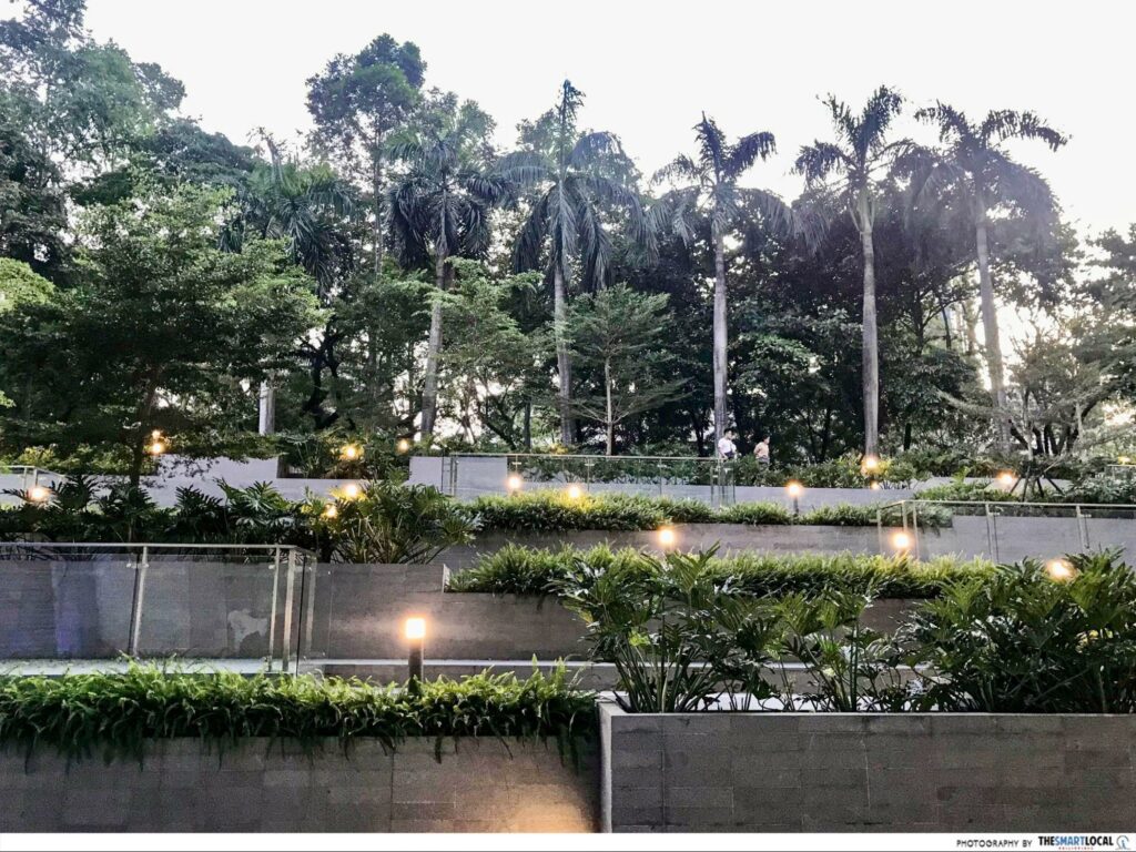 the shops ayala triangle gardens amphitheater