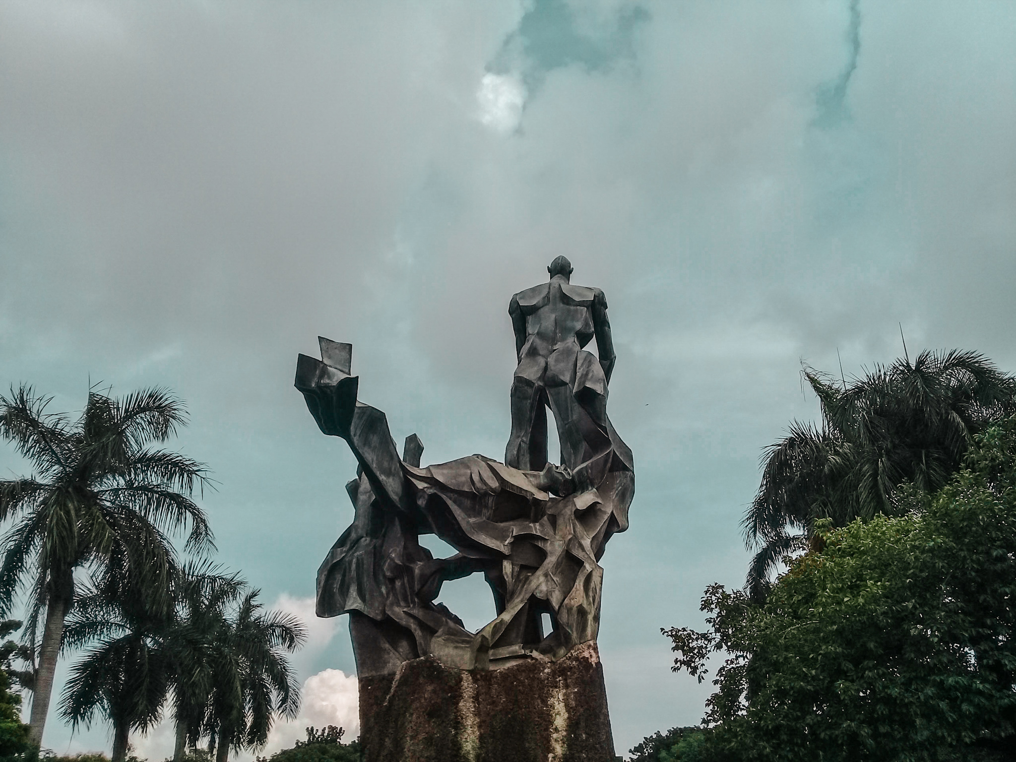 Bacolod Capitol Park Monument