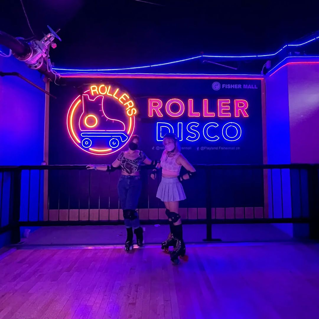 Date Ideas in Metro Manila - roller disco