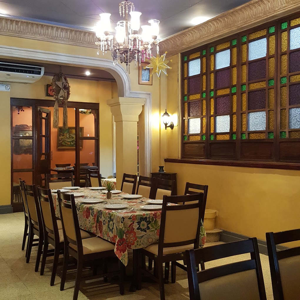 Manila restaurants and cafes - Bistro Remedios