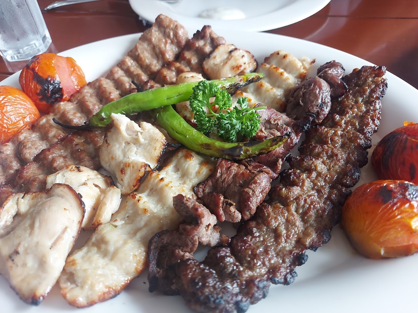 Halal restaurants - Mister Kabab