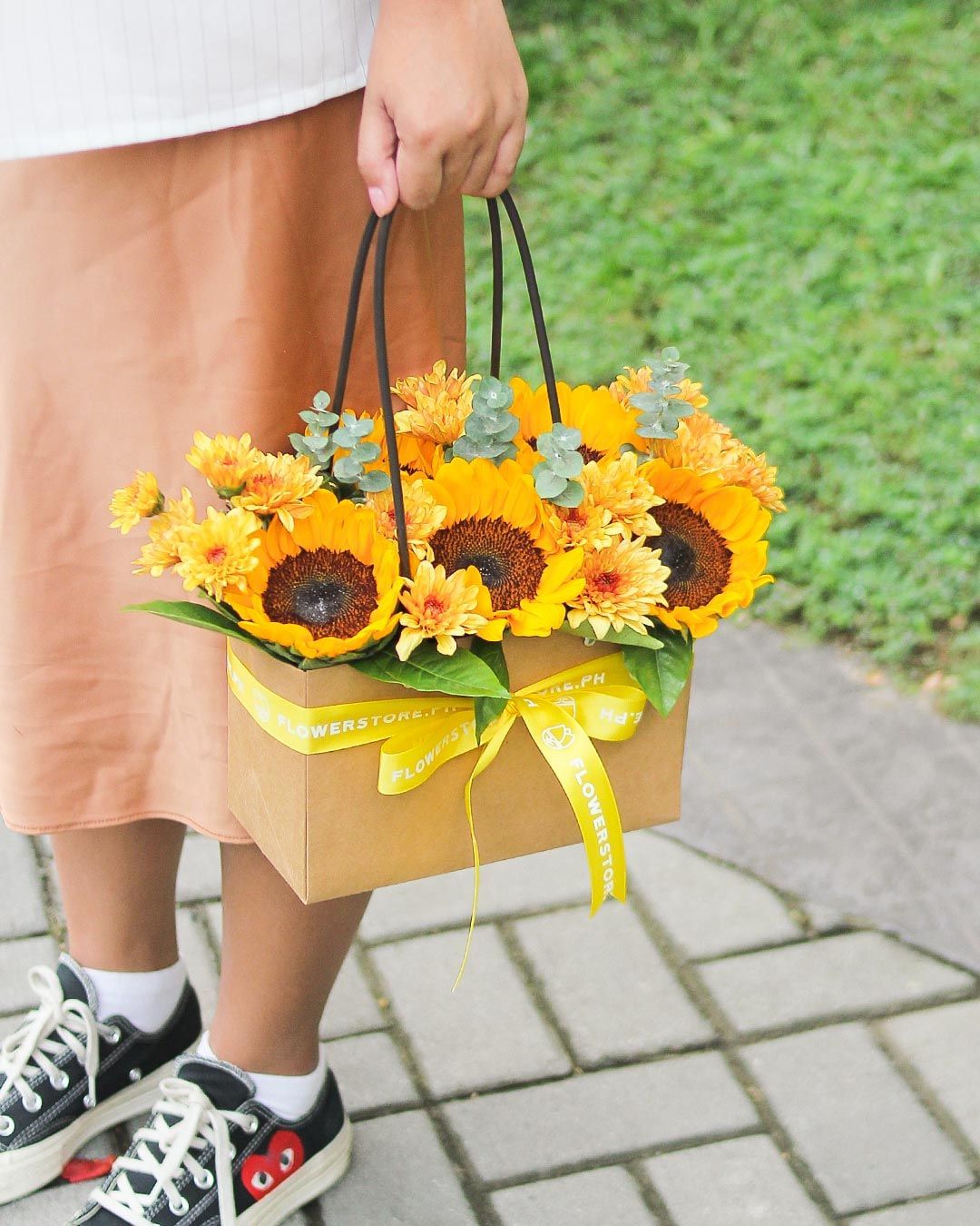 Flowerstore.ph flowers in handbag