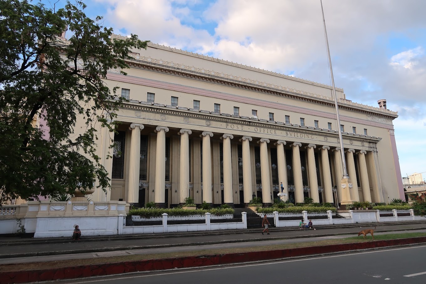 Haunted Places In Metro Manila - Manila Central Post Office