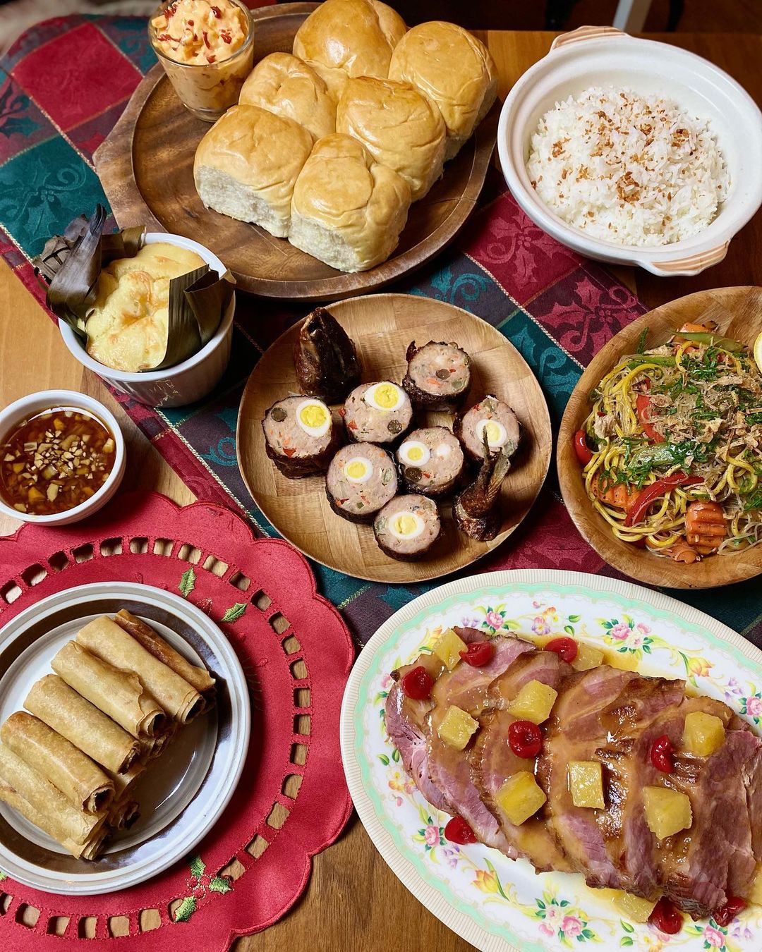 Holiday Hosting Tips Filipino - Food